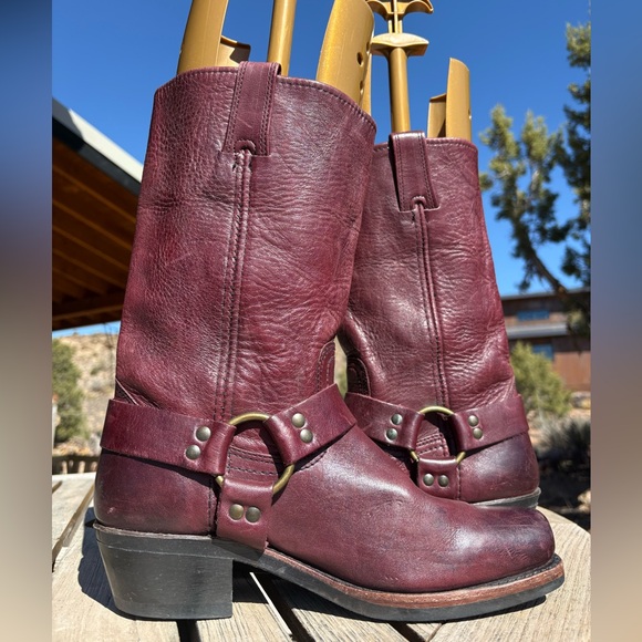 Frye 12R Harness Boots - Picture 4 of 14